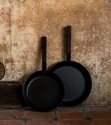 BLACK PADELLA 24CM