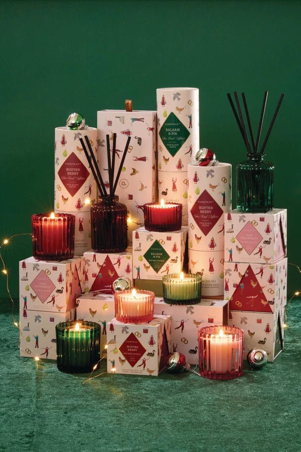 CANDELA HOLIDAY MERRY BOX WINTER BERRY